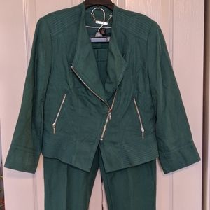 White House Black Market Pant Suit